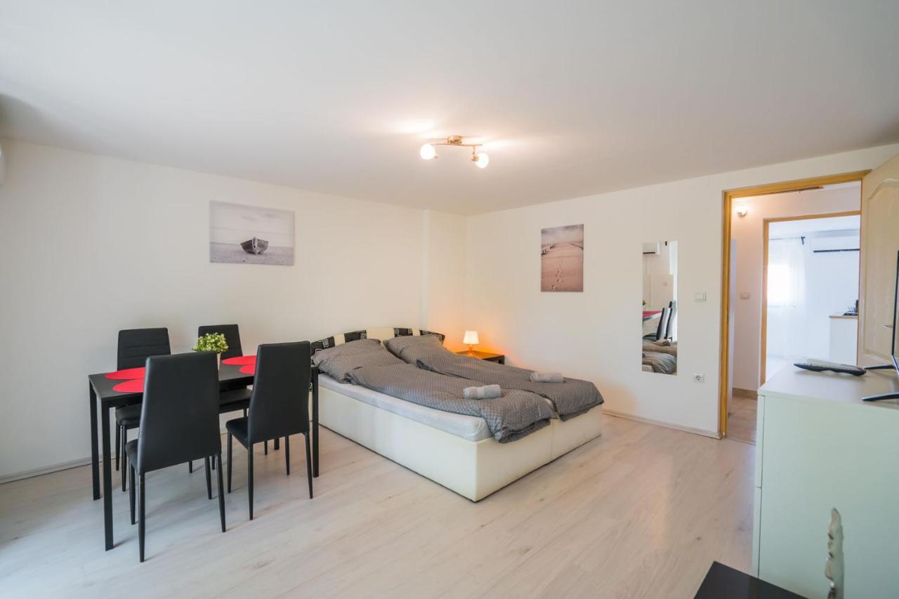 Zigzag Apartman Σίοφοκ Εξωτερικό φωτογραφία